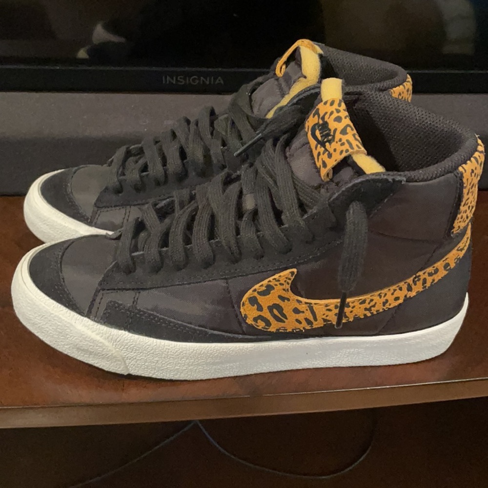 Nike cheetah blazers